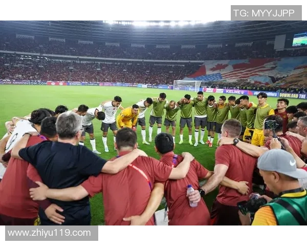 从普通球员到足球明星的华丽转身与转会握手仪式的背后故事